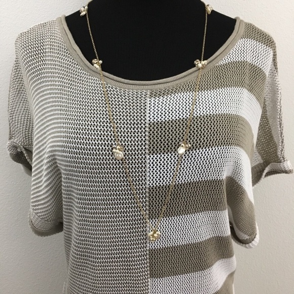 Color Block Crocheted Style Top - Picture 3 of 7